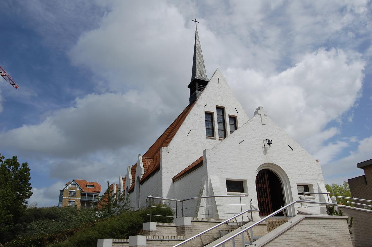 White Princess Koksijde Luaran gambar